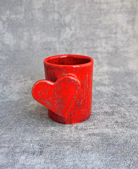 Kalp Tutacaklı Stoneware Fincan